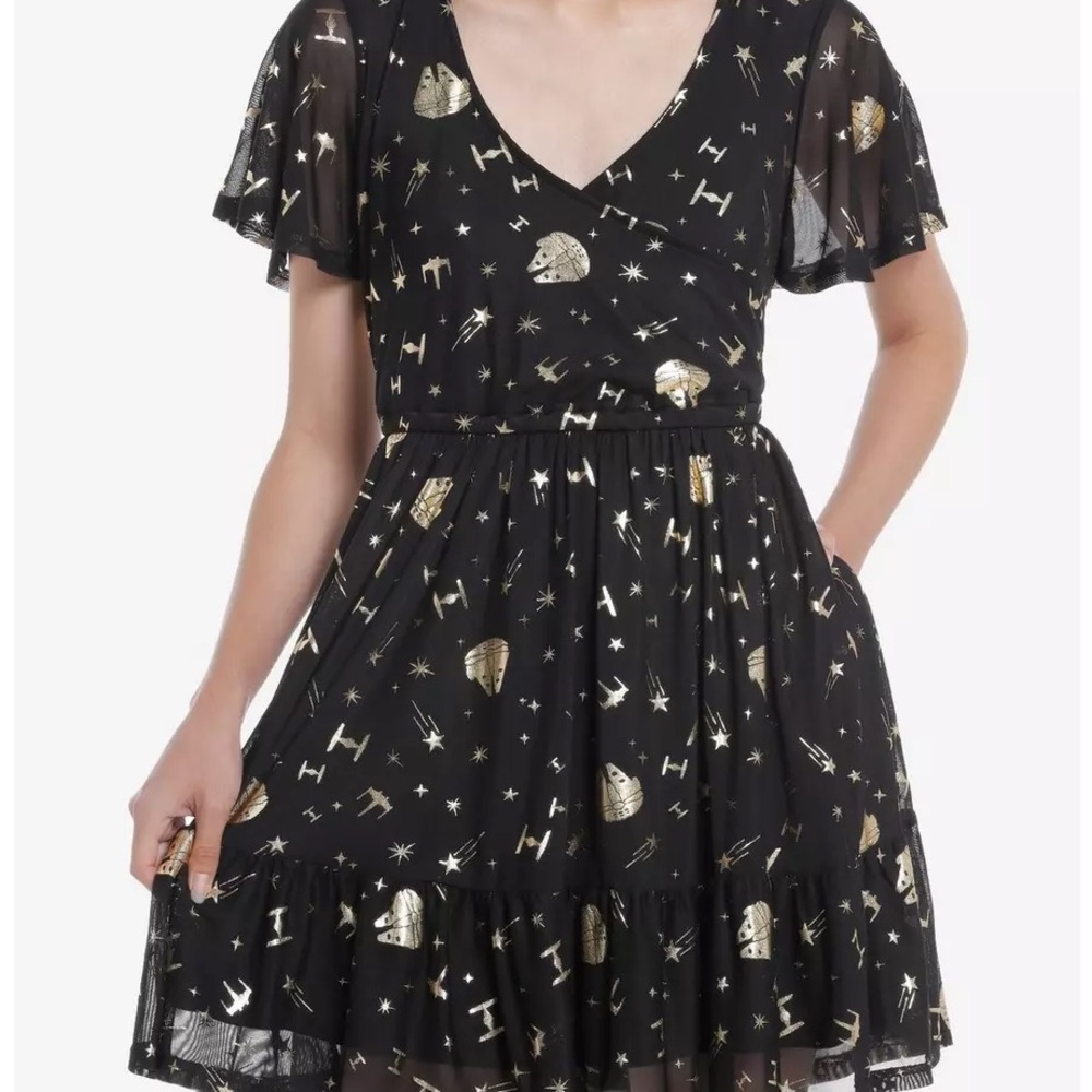 Star Wars Metallic Foil Flutter Dress plus size 3